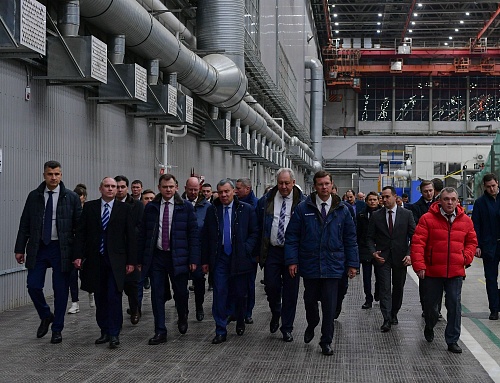 Yuriy Borisov inspects the state defense order progress at KAZ named after S.P. Gorbunov