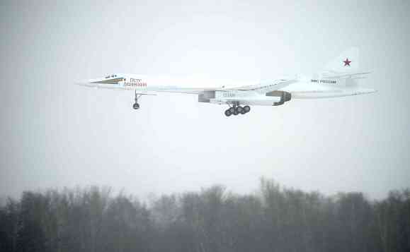 Первый полет Ту-160