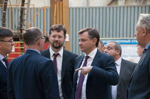 Президент ПАО «ОАК» с официальным визитом посетил КАЗ им. С.П. Горбунова – филиал ПАО «Туполев» Президент ПАО «ОАК» с официальным визитом посетил КАЗ им. С.П. Горбунова – филиал ПАО «Туполев»
