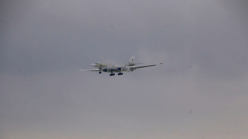 The first fully modernized Tu-160M missile carrier bomber performs its maiden flight