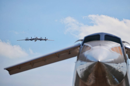 A monument to Tu-144 aircraft is unveiled in Zhukovskiy